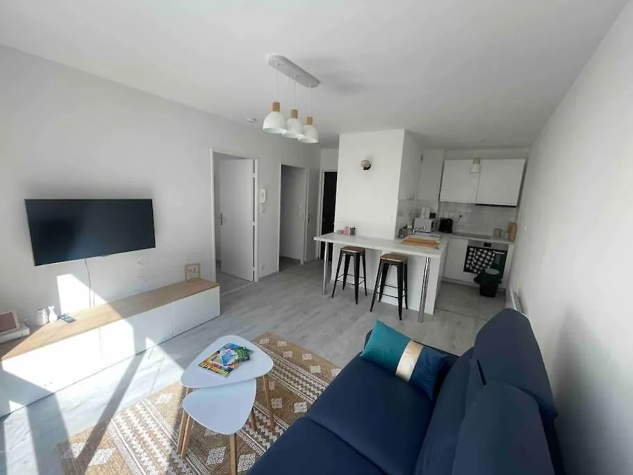T2 Neuf En Plein Coeur De Rennes Au Bord De La Vilaine Apartman